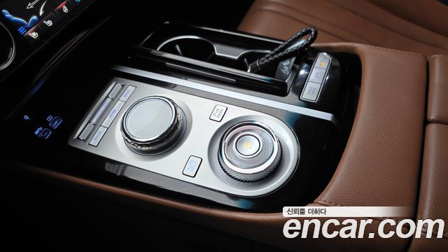 Genesis G80 2023 — photo 9