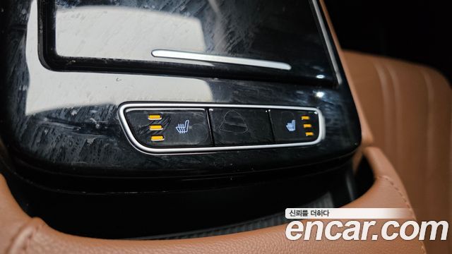 Genesis G80 2023 — photo 18
