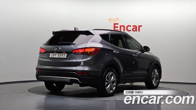 Hyundai Santafe 2015 — photo 2