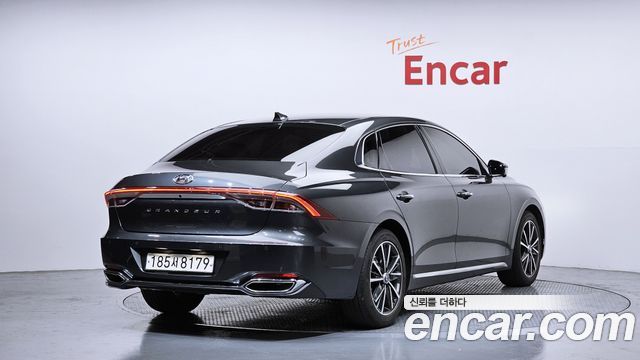 Hyundai Grandeur 2022 — photo 2