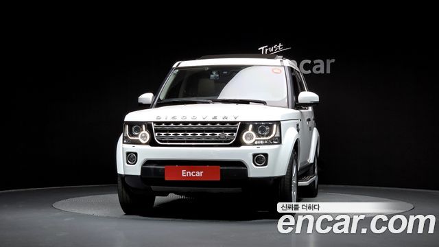 Land Rover Discovery 2016 — photo 3