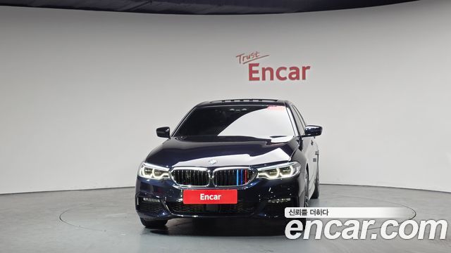 BMW 5-Series 2018 — photo 3