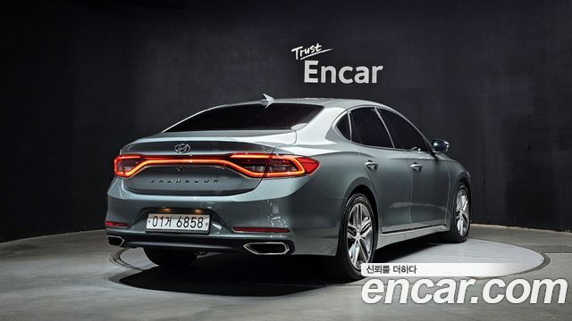 Hyundai Grandeur 2018 — photo 2