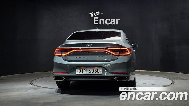 Hyundai Grandeur 2018 — photo 4