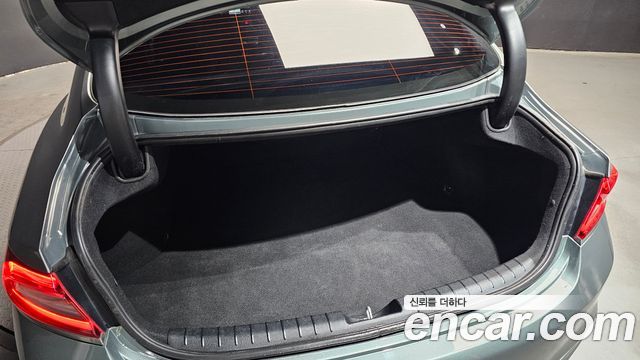 Hyundai Grandeur 2018 — photo 20
