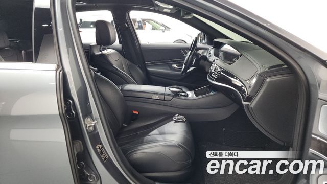 Mercedes-Benz S-Class 2020 — photo 11
