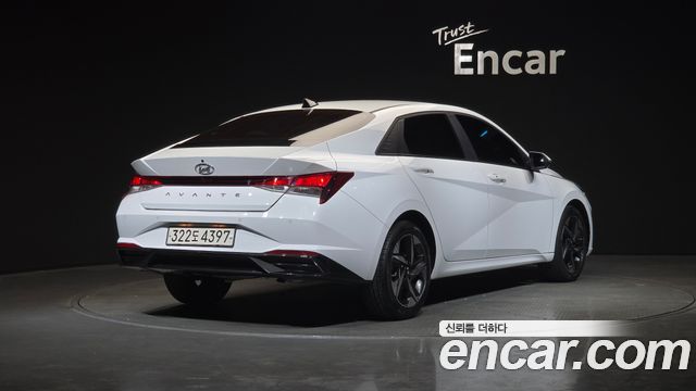 Hyundai AVANTE 2021 — photo 2