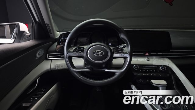 Hyundai AVANTE 2021 — photo 14