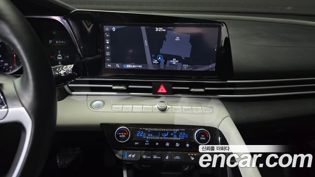 Hyundai AVANTE 2021 — photo 15