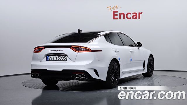Kia Stinger 2019 — photo 2