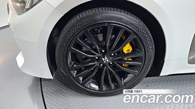 Kia Stinger 2019 — photo 5