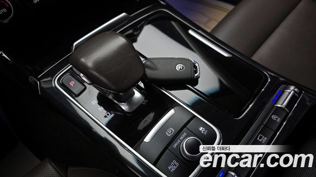 Kia Stinger 2019 — photo 9