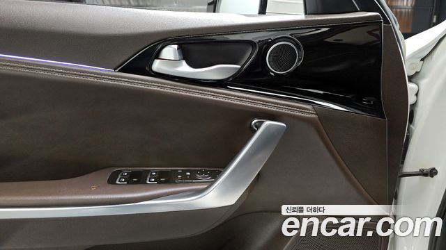 Kia Stinger 2019 — photo 18