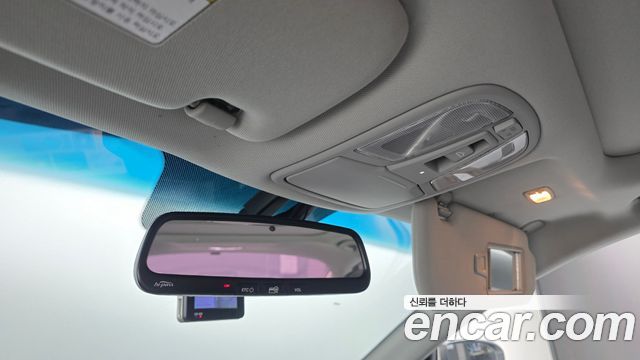 Kia K5 2013 — photo 17