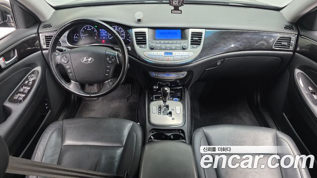 Hyundai Genesis 2012 — photo 7