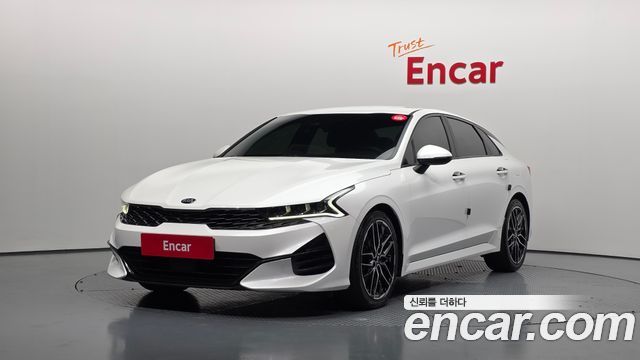 Kia K5 2020 — photo 1