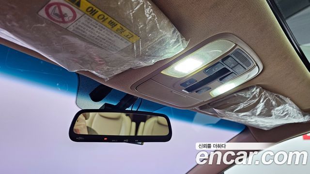 Kia Canival 2016 — photo 17