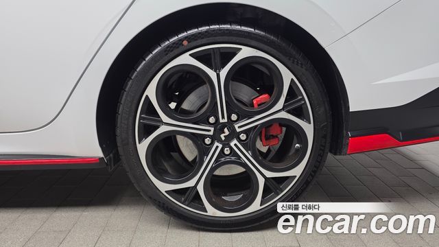 Hyundai AVANTE 2025 — photo 5