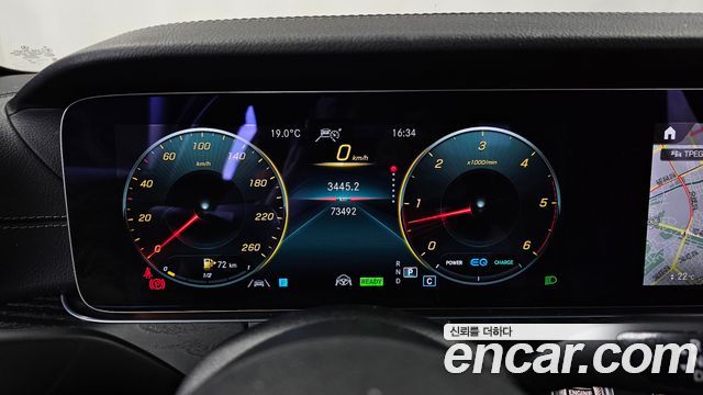 Mercedes-Benz CLS-Class 2022 — photo 8