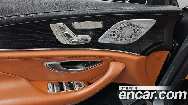 Mercedes-Benz CLS-Class 2022 — photo 19