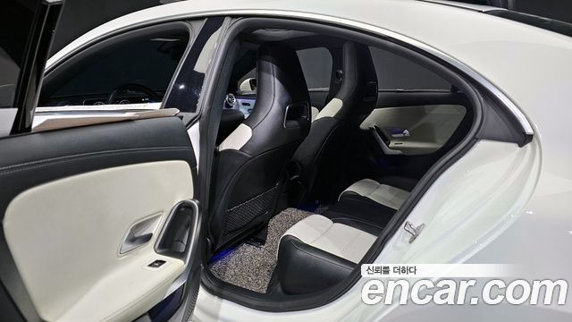 Mercedes-Benz CLA-Class 2020 — photo 11