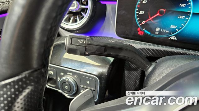 Mercedes-Benz CLA-Class 2020 — photo 16