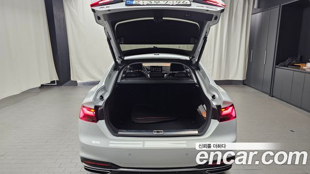 Audi A5 2021 — photo 20