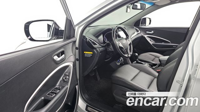 Hyundai Santafe 2014 — photo 11