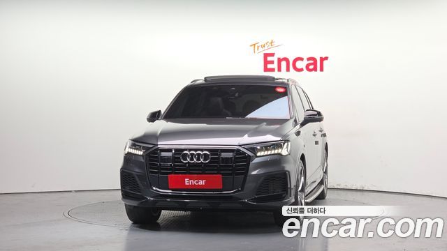 Audi Q7 2022 — photo 3