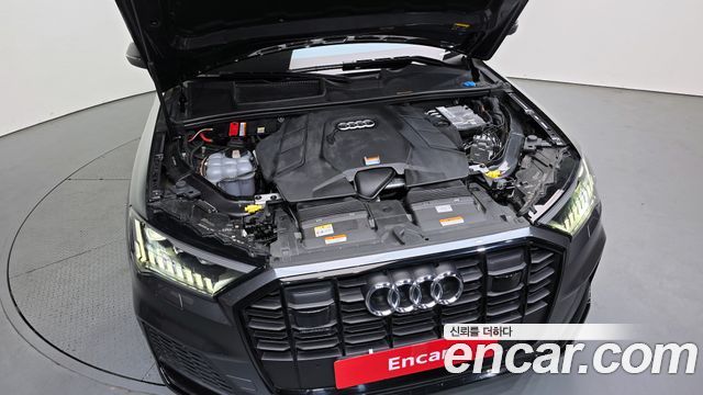 Audi Q7 2022 — photo 6