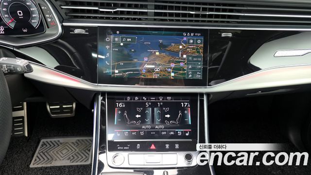 Audi Q7 2022 — photo 19