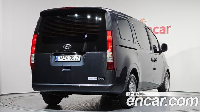 Hyundai Staria 2024 — photo 2