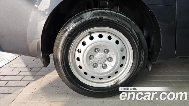 Hyundai Staria 2024 — photo 5