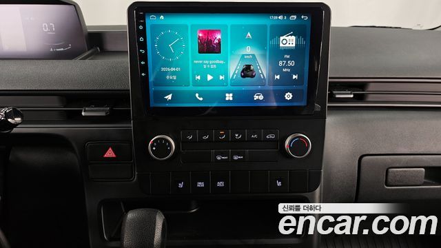 Hyundai Staria 2024 — photo 14