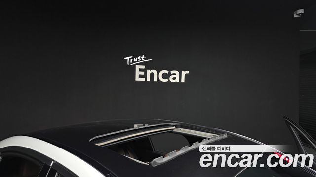 Mercedes-Benz E-Class 2021 — photo 20