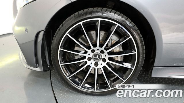 Mercedes-Benz CLS-Class 2019 — photo 5