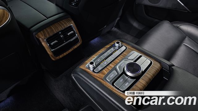 Kia K9 2023 — photo 19