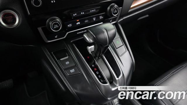 Honda CR-V 2017 — photo 9