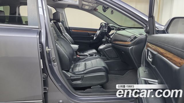 Honda CR-V 2017 — photo 11