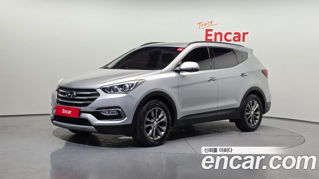 Hyundai Santafe 2018 — photo 1