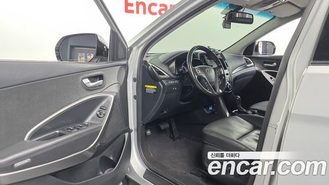 Hyundai Santafe 2018 — photo 10