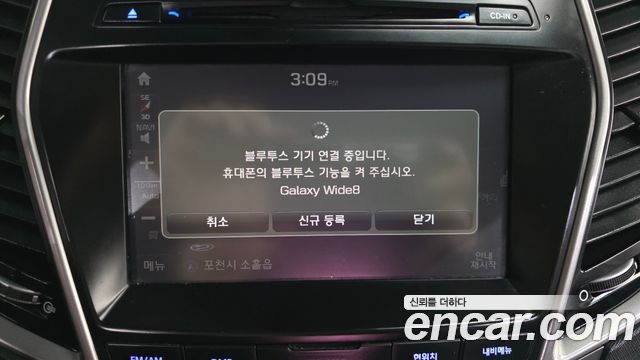 Hyundai Santafe 2018 — photo 16