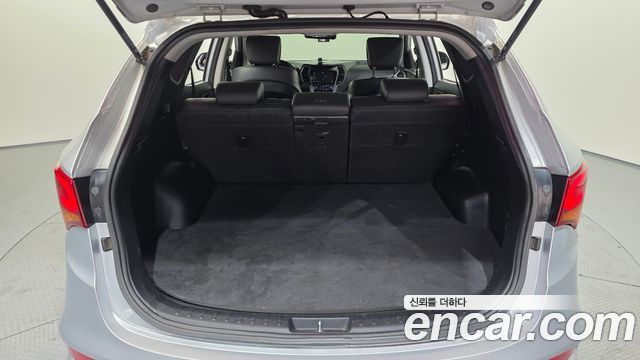 Hyundai Santafe 2018 — photo 20