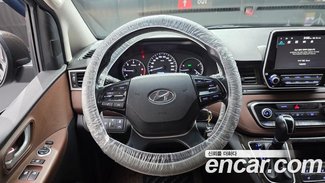 Hyundai Starex 2019 — photo 13