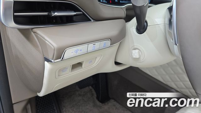 Genesis GV80 2023 — photo 15