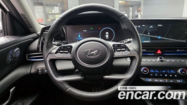 Hyundai AVANTE 2021 — photo 13