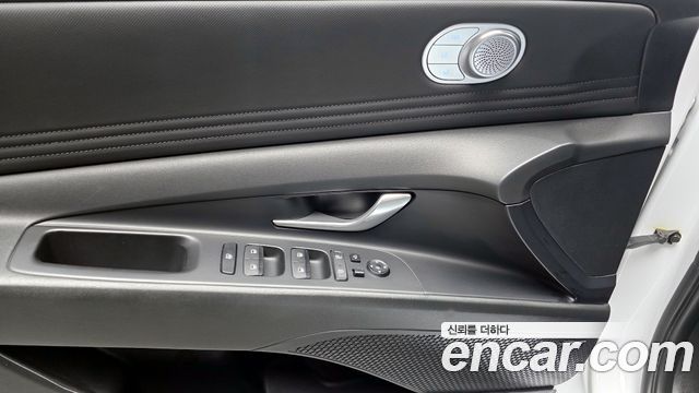 Hyundai AVANTE 2021 — photo 14