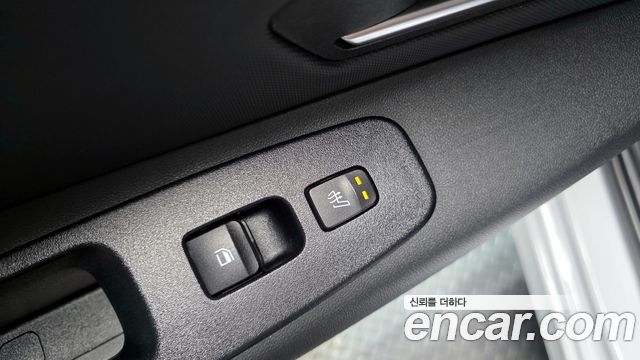 Hyundai AVANTE 2021 — photo 19