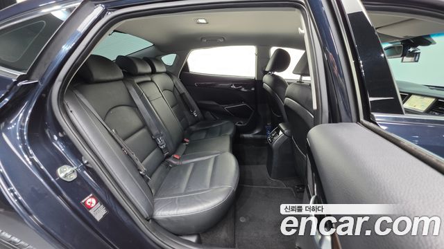 Kia K7 2019 — photo 19