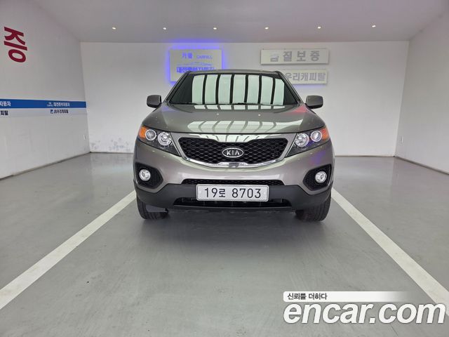Kia Sorento 2010 — photo 1